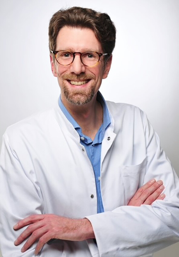 Handspezialist Dr. Fabian Thomsen. 