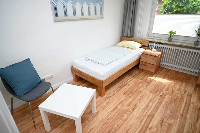 Eines der Schlafzimmer im Erdgeschoss des Boardinghauses.