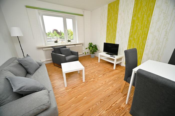 Das Wohnzimmer im Obergeschoss des Boardinghauses.