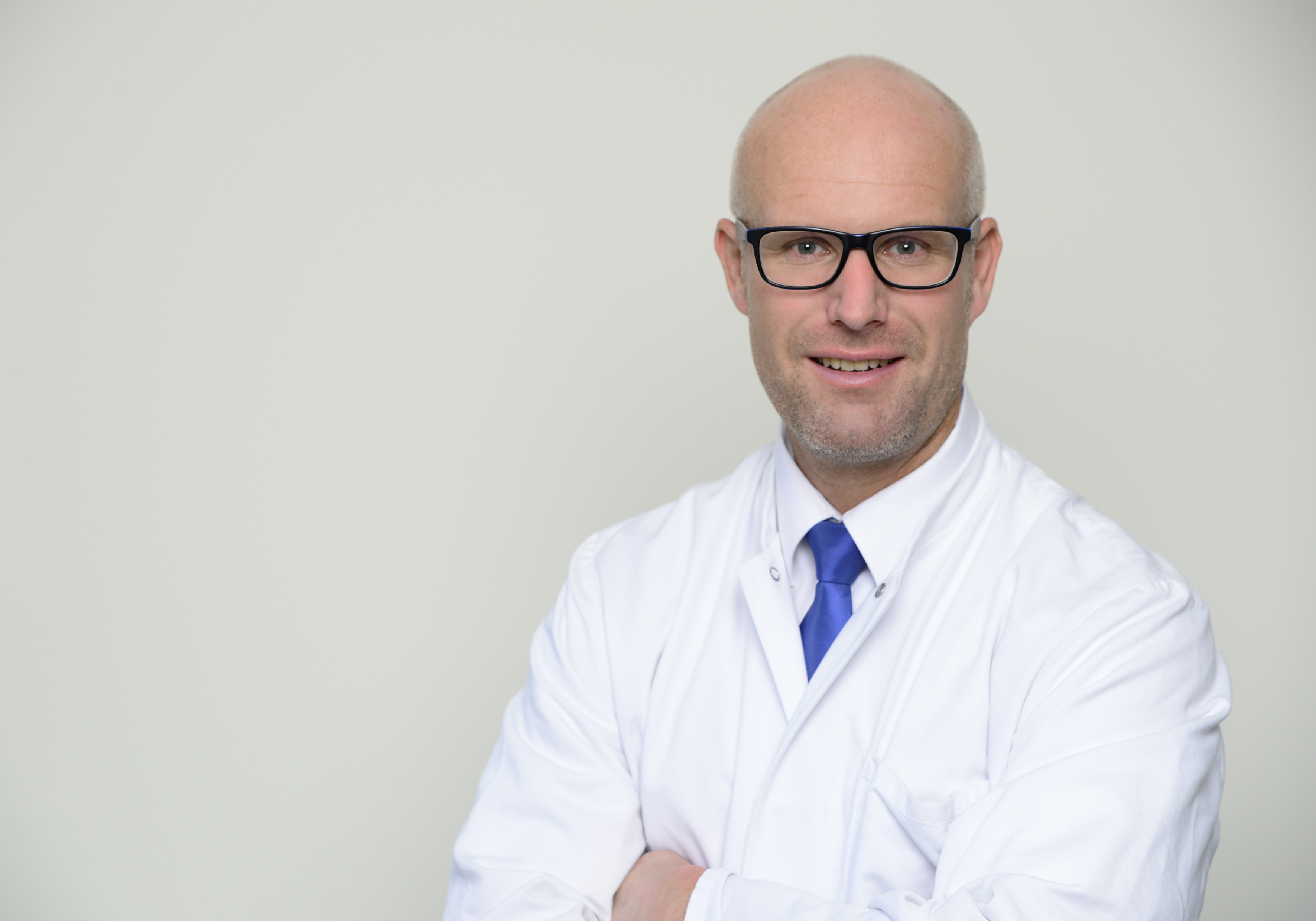 WKK-Chefarzt Dr. Roman Mroz hält den Vortrag in Büsum. 